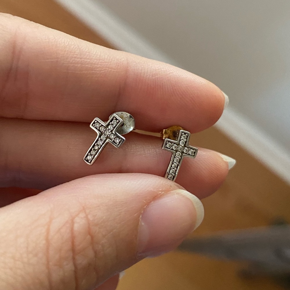 Sterling silver cross studs